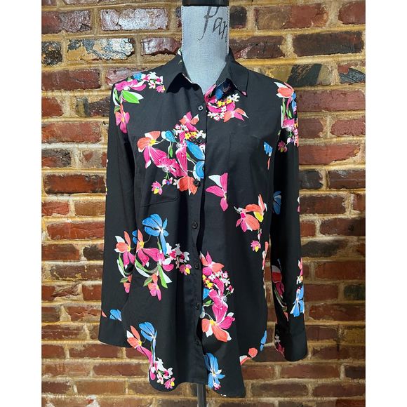 A NEW DAY Button Up, Size Large - Picture 1 of 5